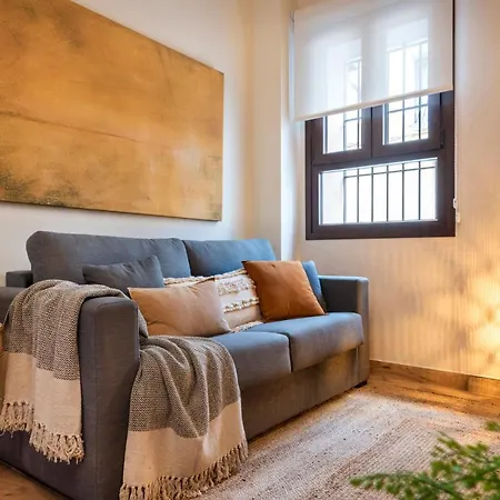 Apartment Monsalves 39 *